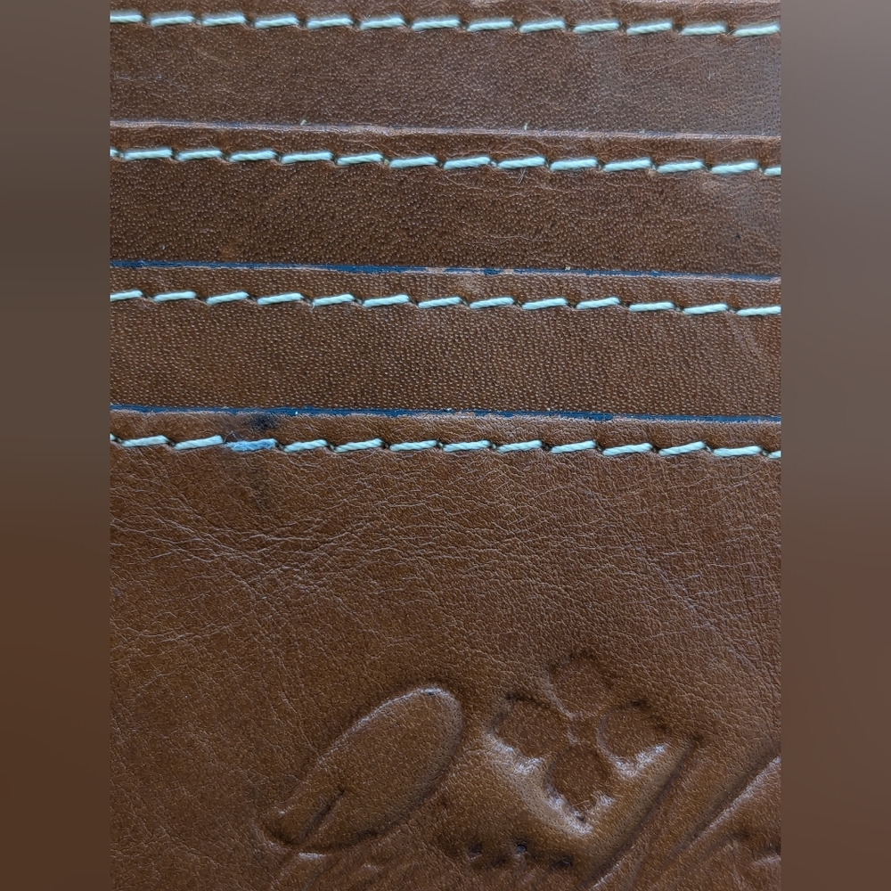 Patricia Nash Stylish Brown Gorgeous Leather Wristlet - Picture 7 of 10